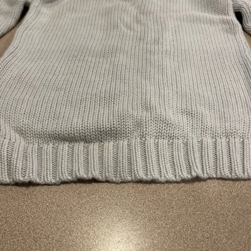 Old Navy girls Cable Knit Sweater size small